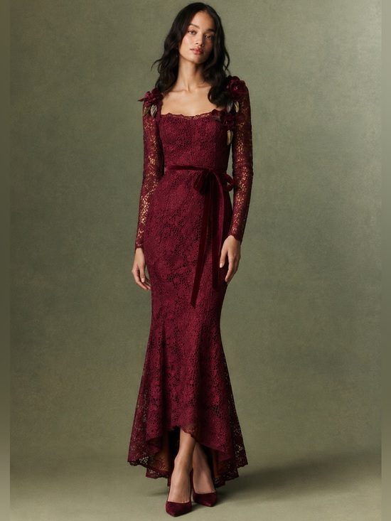 Marchesa Dresses & Skirts - NWT Muse by Marchesa Cypress Corded Lace Floral Applique Sweetheart Maxi Dress